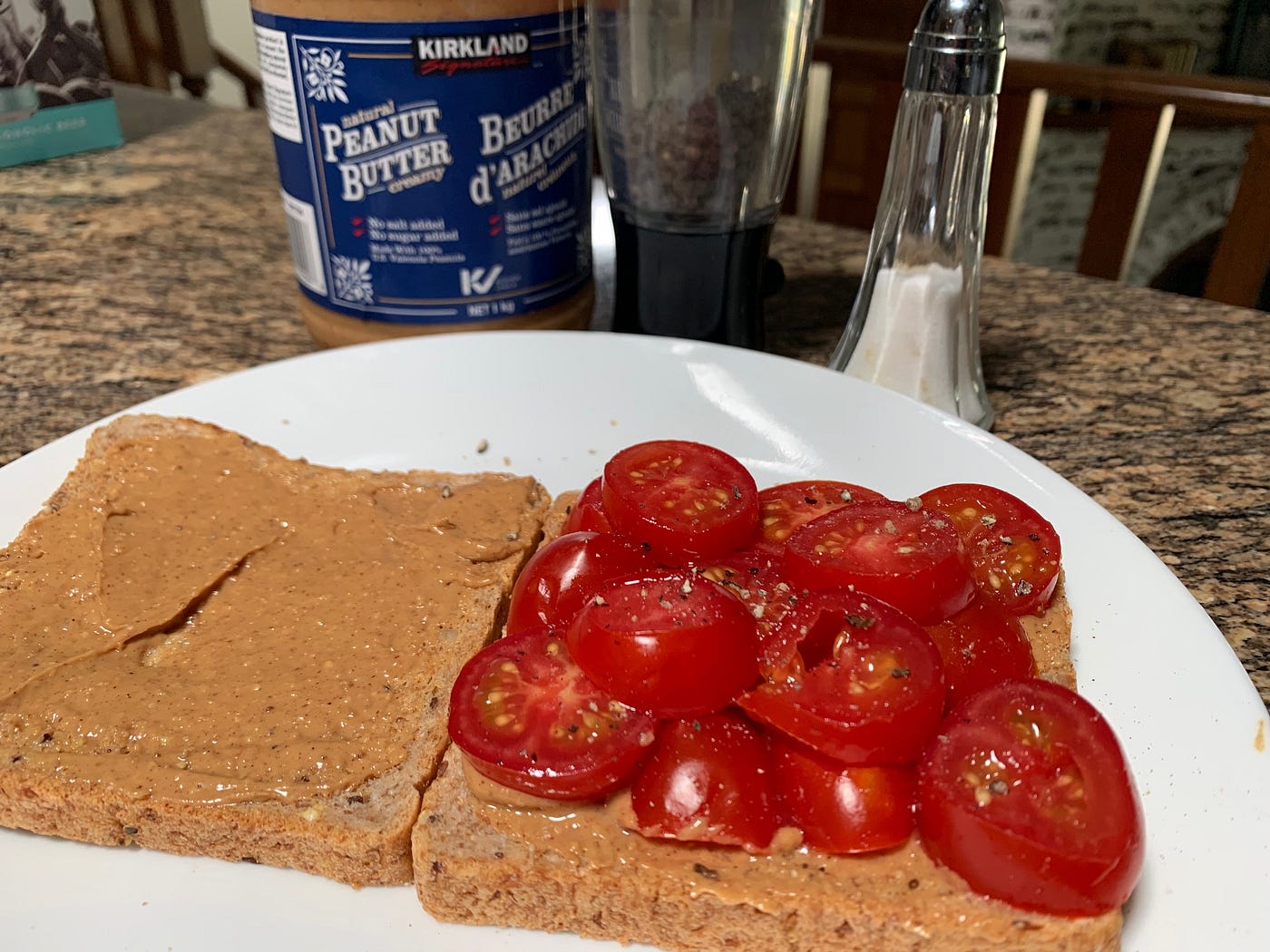 peanut-butter-and-tomato-sandwich-recipe