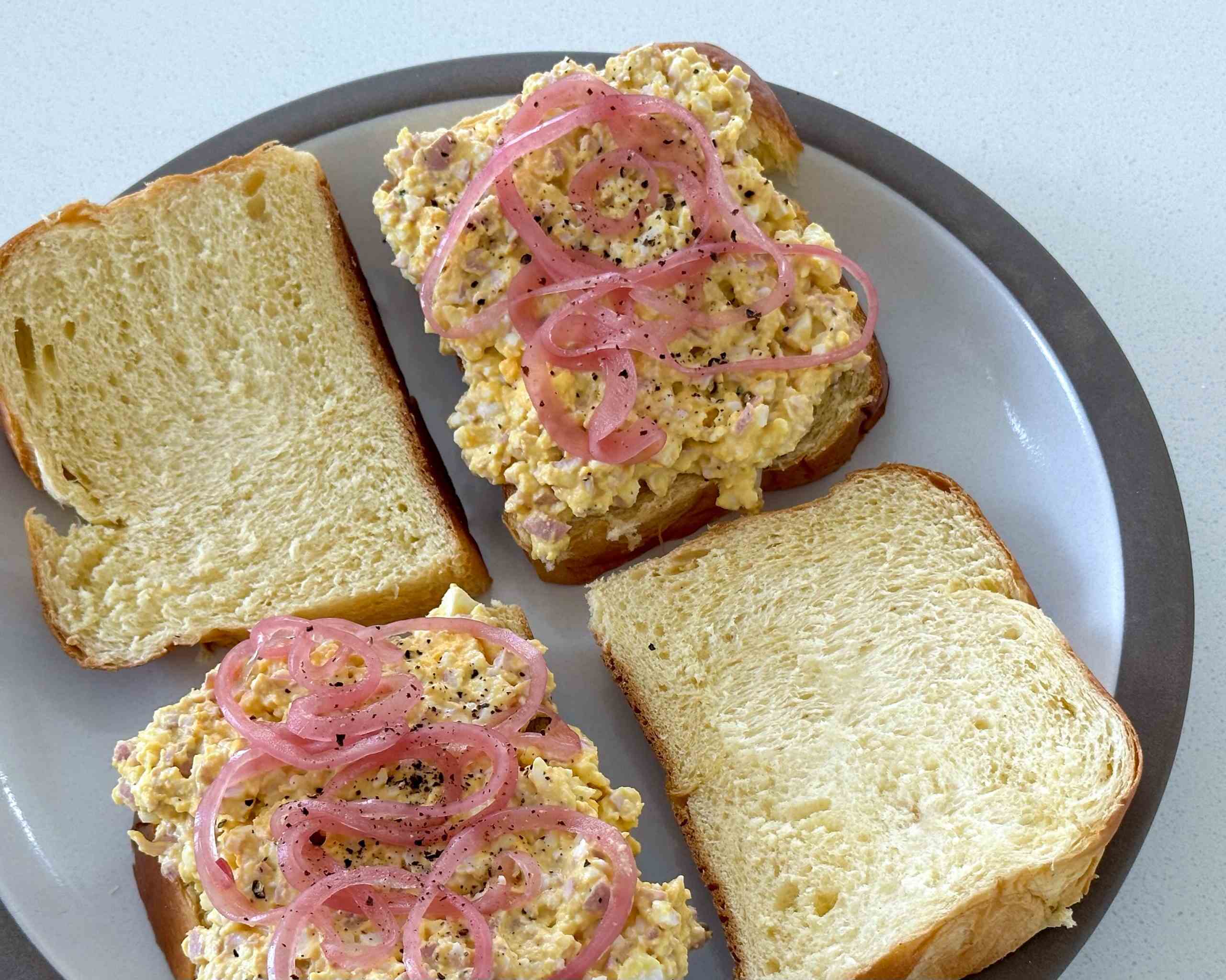 pickled-egg-salad-sandwich-recipe