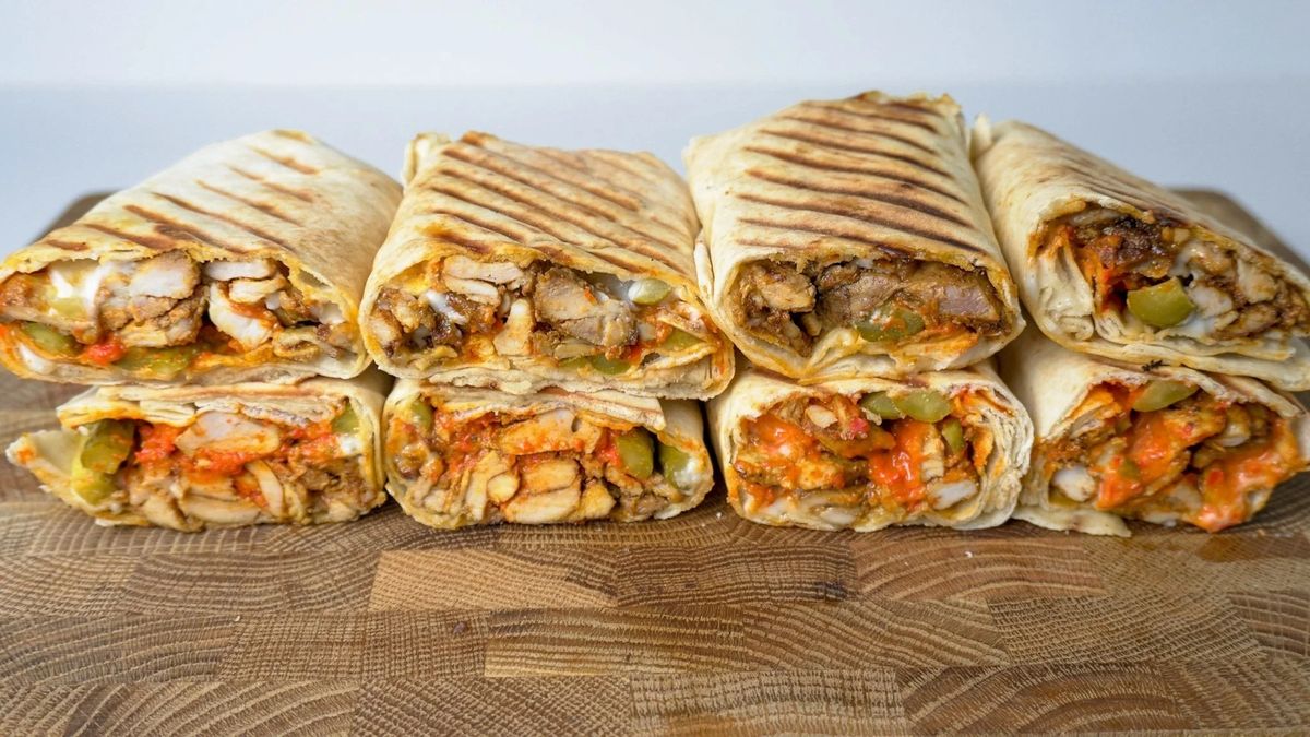 arabic-chicken-shawarma-sandwich-recipe