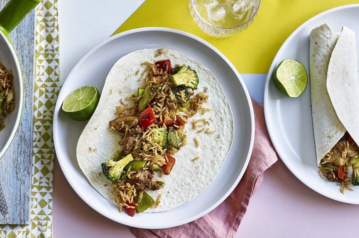 buffalo-or-barbeque-chicken-and-rice-wraps-recipe