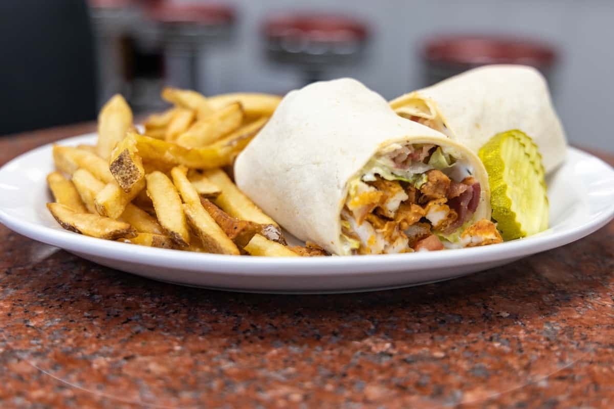 california-club-chicken-wraps-recipe