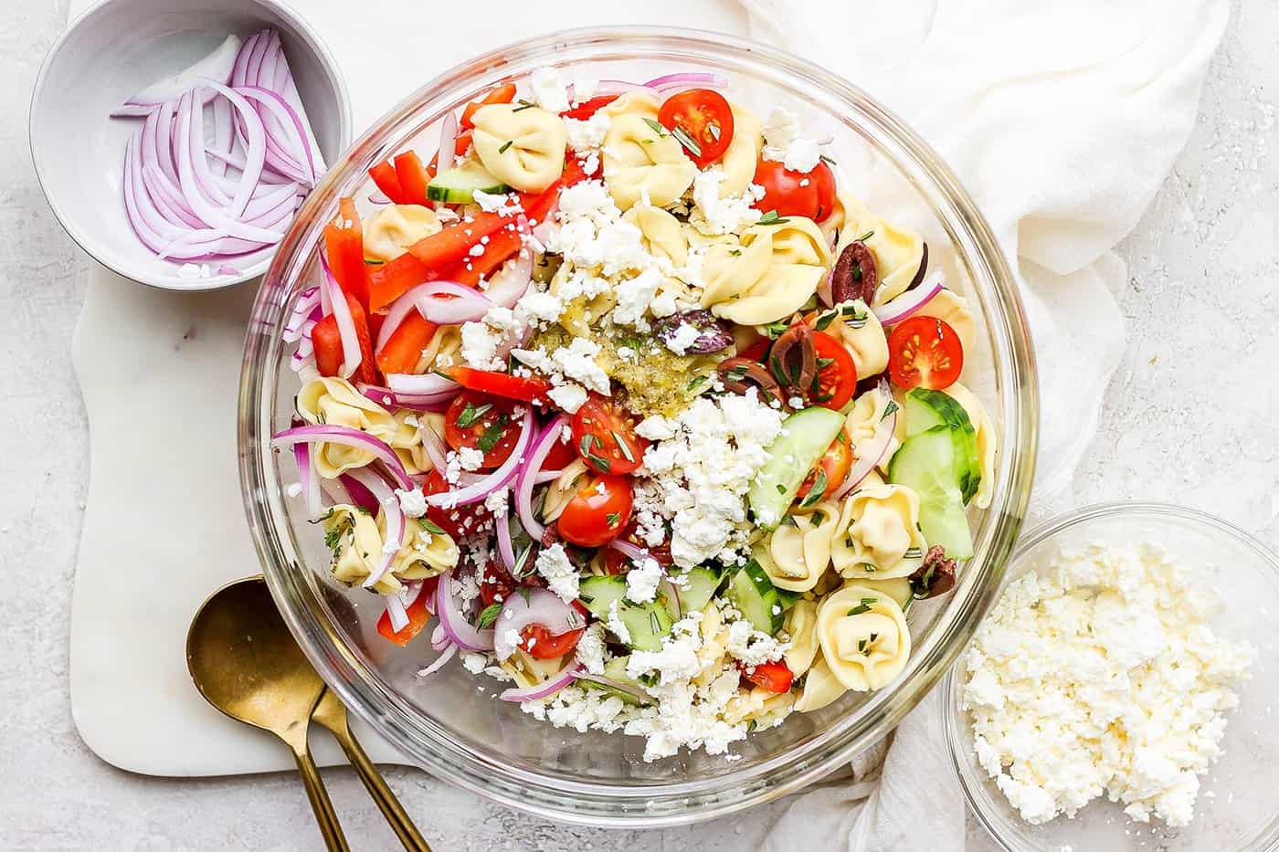 cold-greek-tortellini-salad-recipe