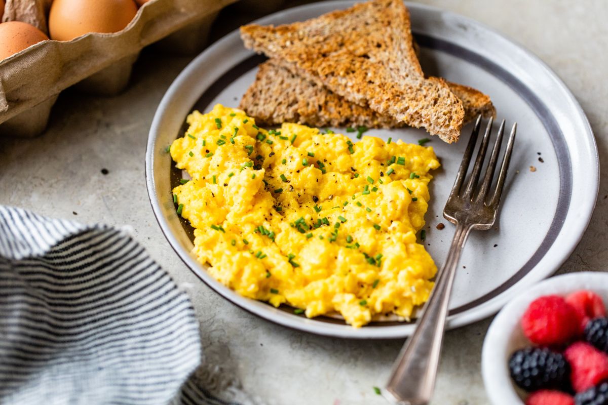 cottage-cheese-scrambled-eggs-recipe
