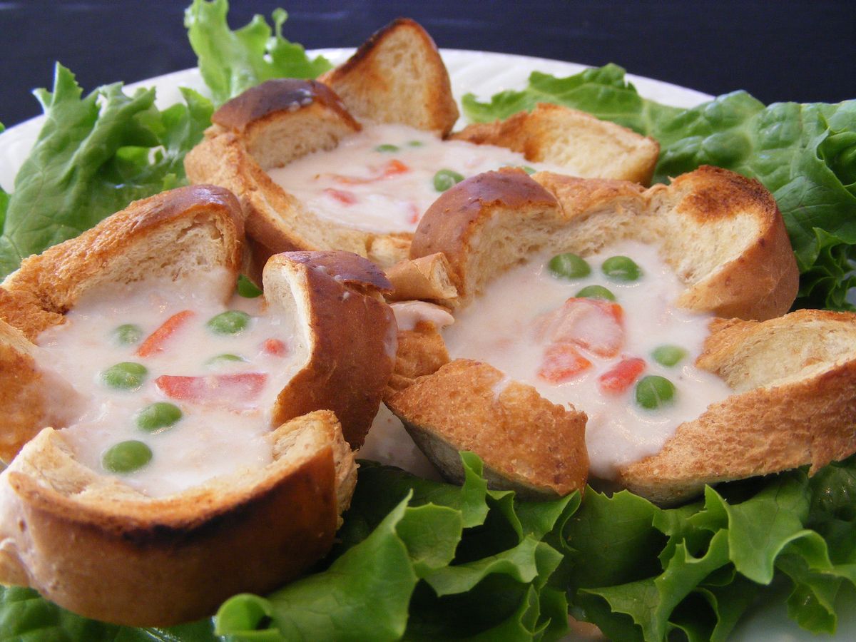 creamed-tuna-on-toast-recipe