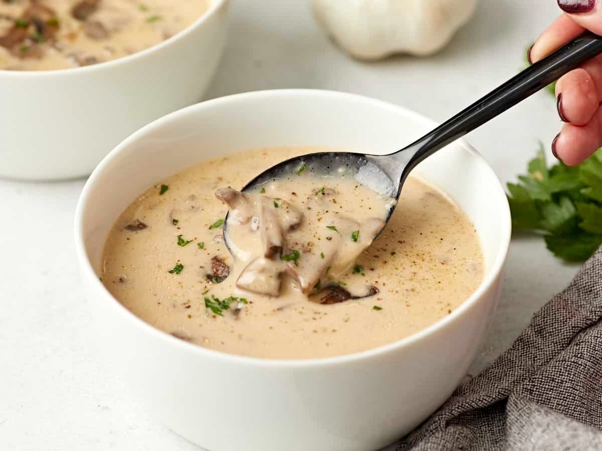 creamy-mushroom-soup-recipe