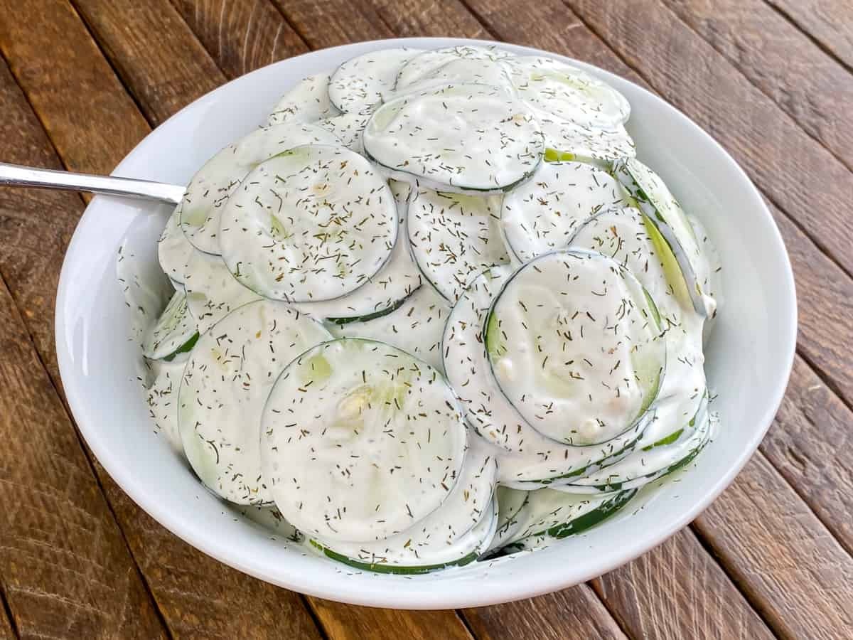 cucumbers-in-sour-cream-recipe
