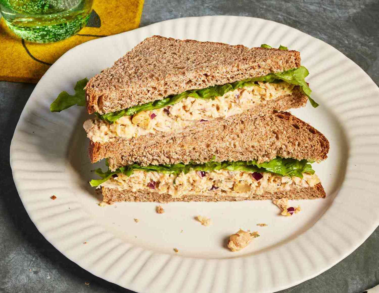 garlic-pesto-tuna-salad-sandwiches-recipe