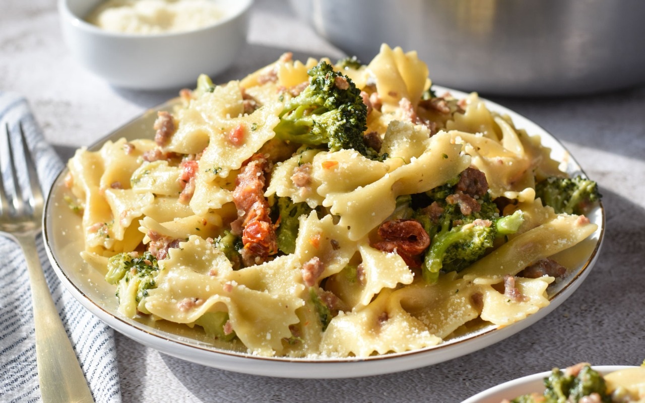 italian-sausage-with-farfalle-and-broccoli-rabe-recipe