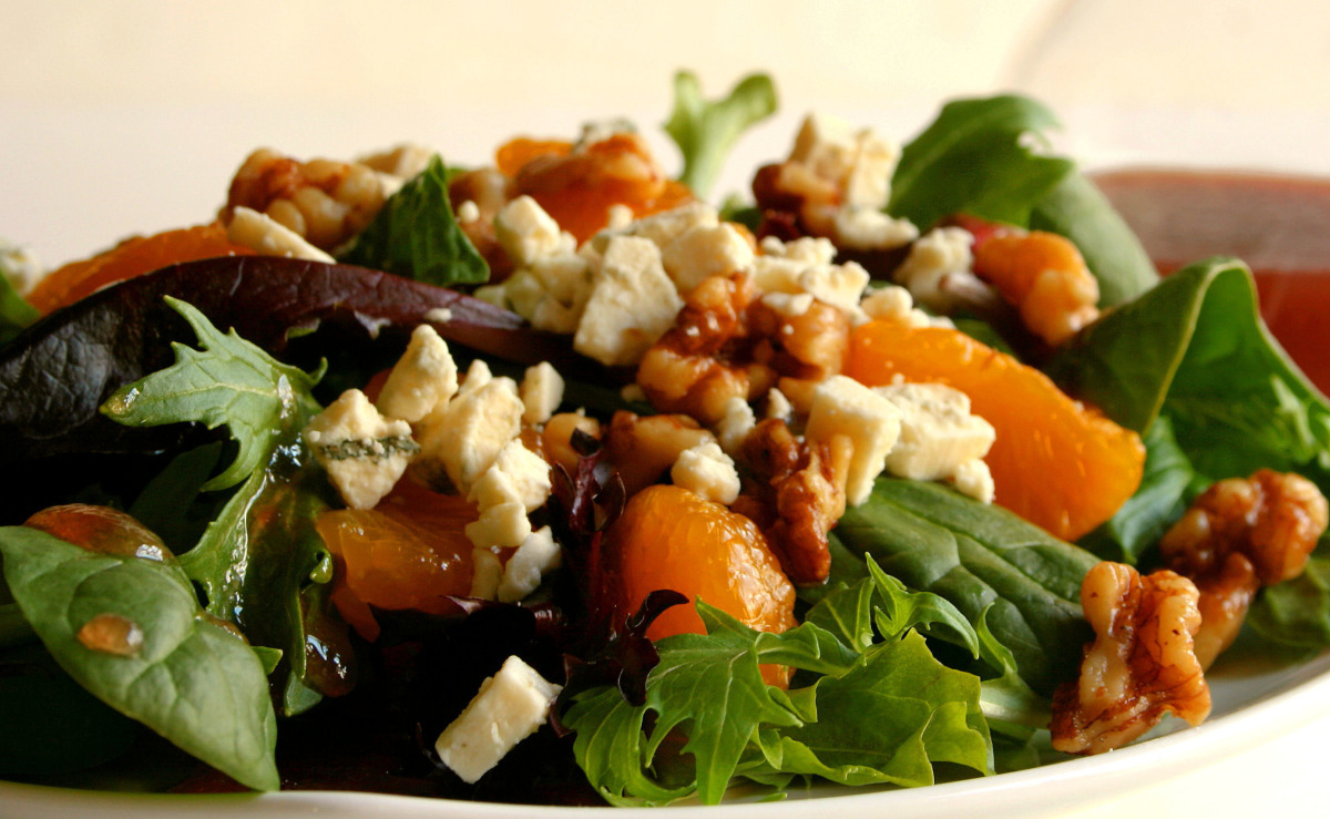 orange-walnut-gorgonzola-salad-recipe