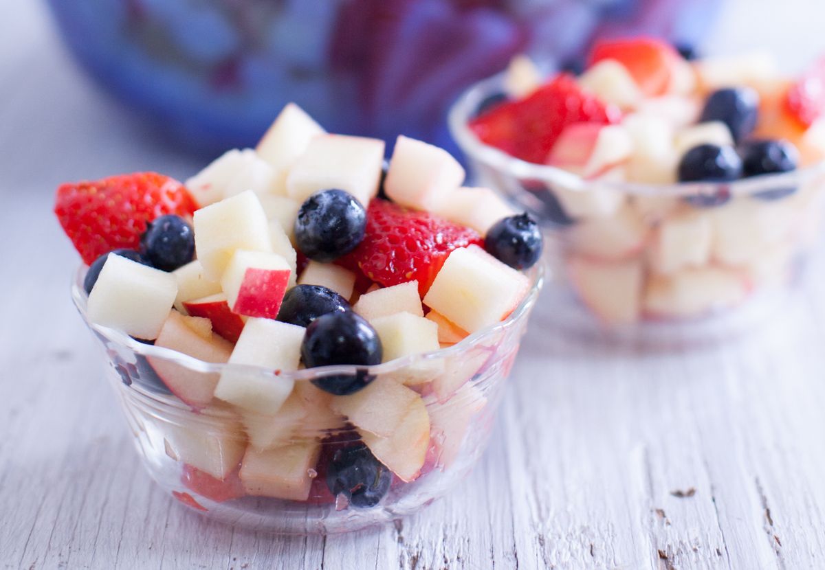 red-white-and-blueberry-fruit-salad-recipe