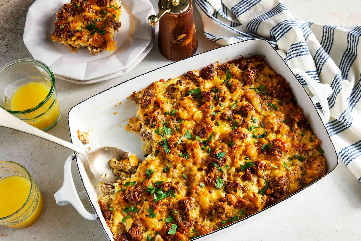 sausage-hashbrown-breakfast-casserole-recipe