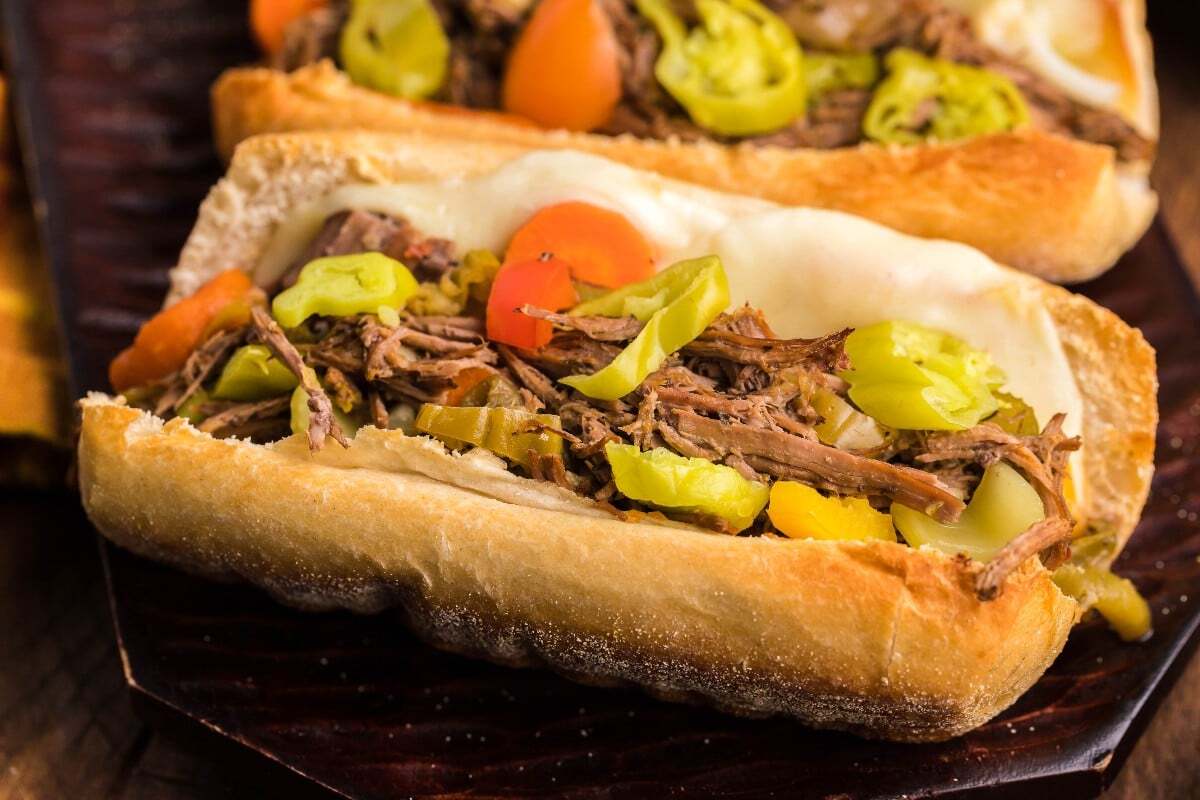 slow-cooker-beef-sandwiches-recipe
