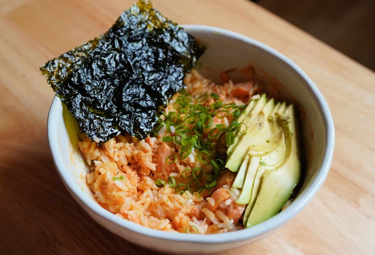 tiktok-salmon-bowl-recipe