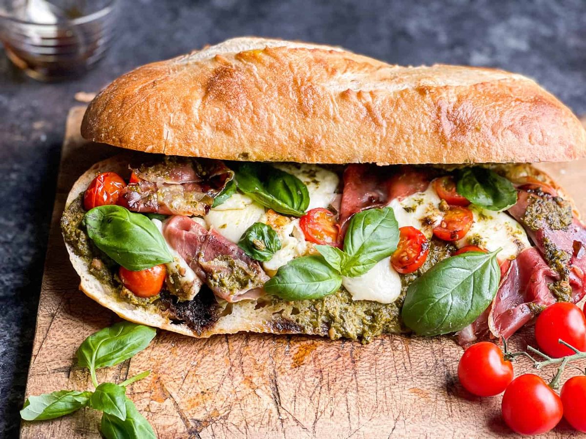 toasted-caprese-sandwich-recipe
